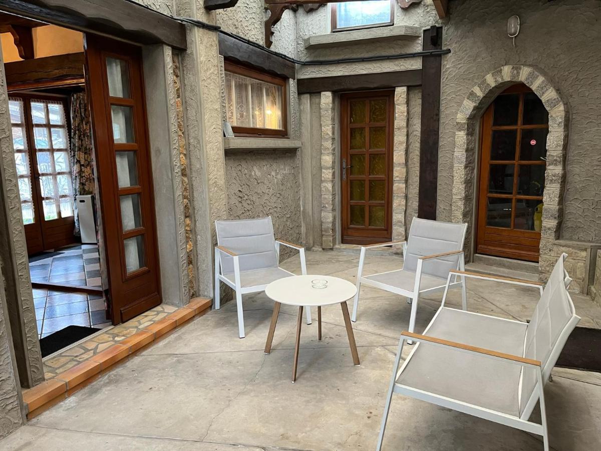 Le Gite Du Brouage Chauny Exterior photo